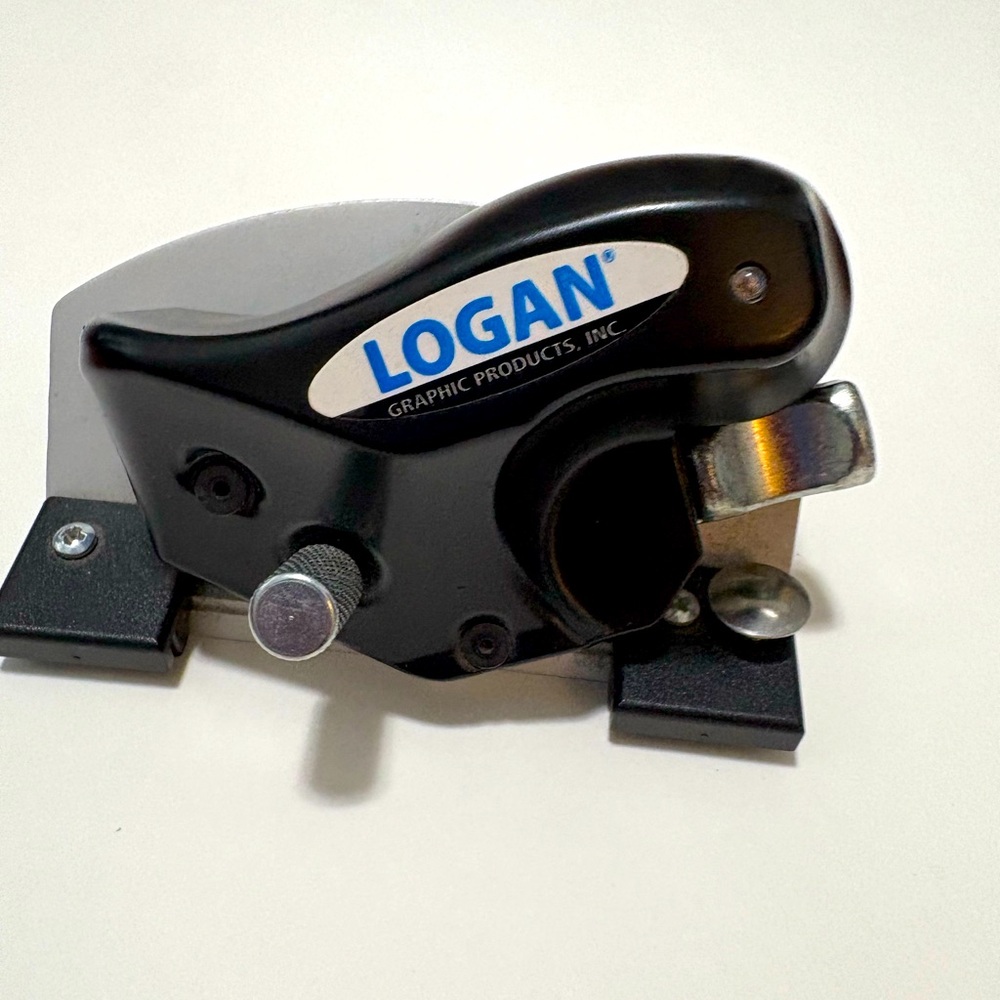 Logan Graphic Mat Cutter C5000  NWT